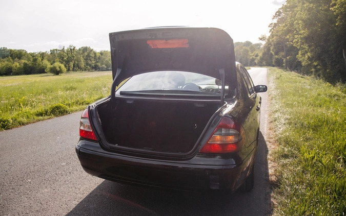 Mercedes-Benz Klasa E cena 16000 przebieg: 295610, rok produkcji 2006 z Rybnik małe 46
